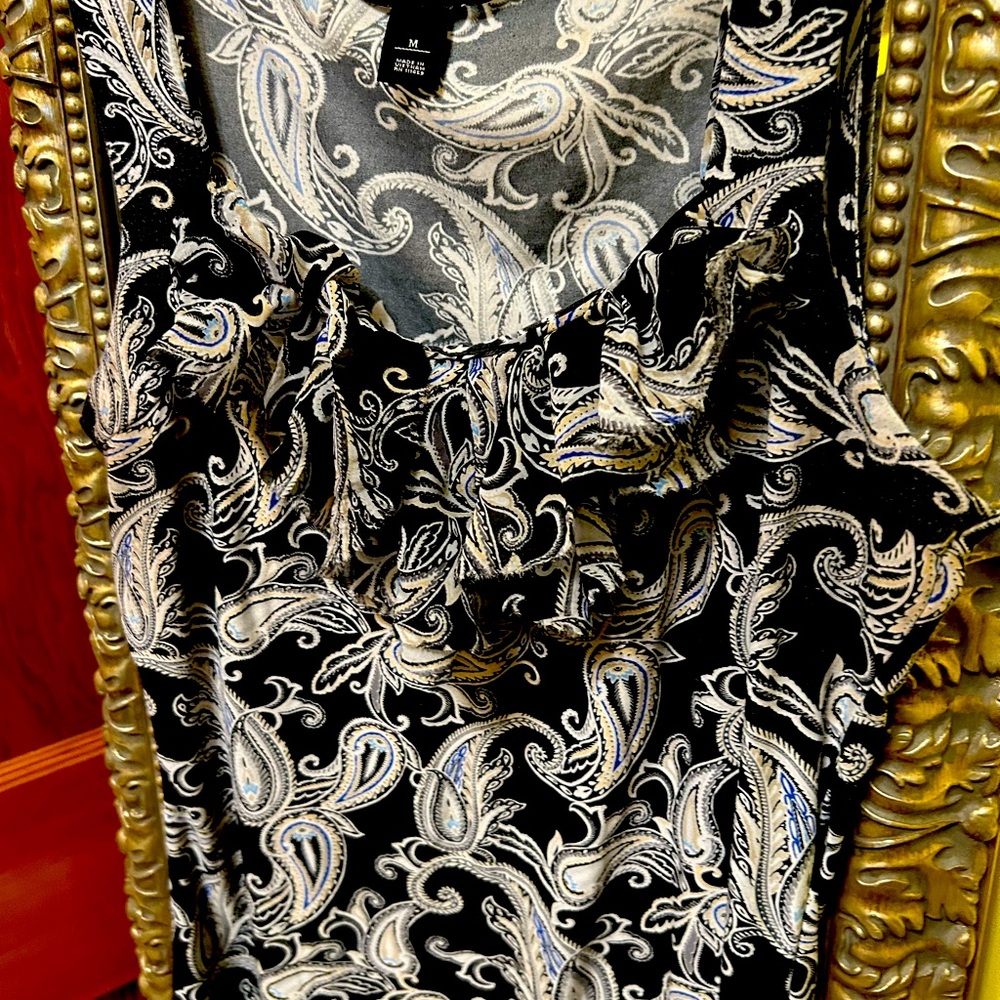 Black Paisley Sleeveless Top
